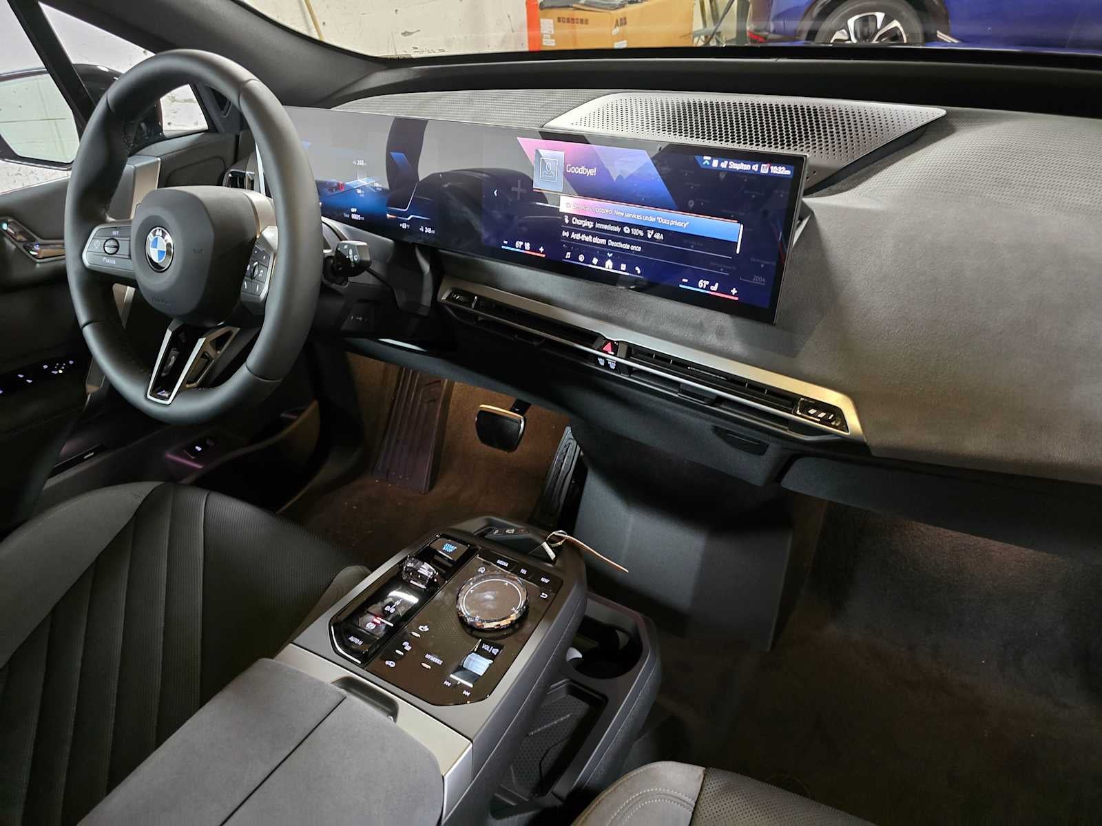 2026 BMW iX xDrive45