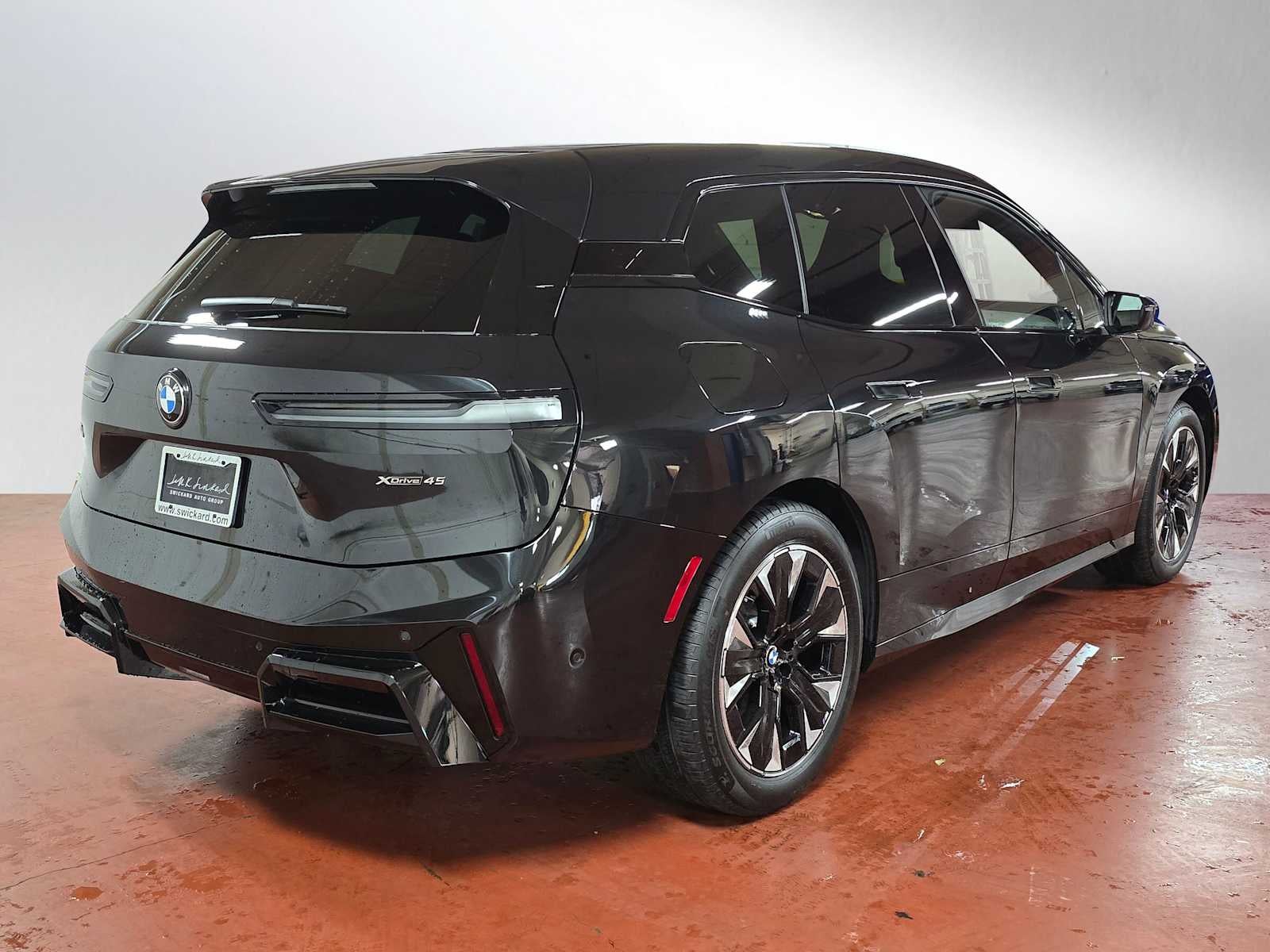 2026 BMW iX xDrive45