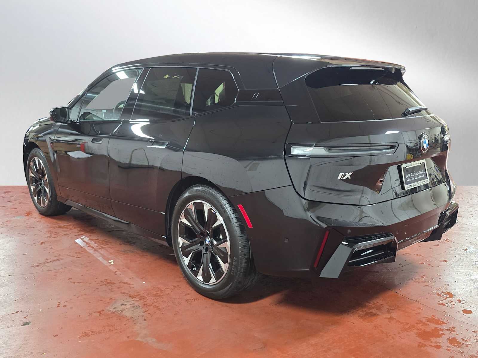 2026 BMW iX xDrive45