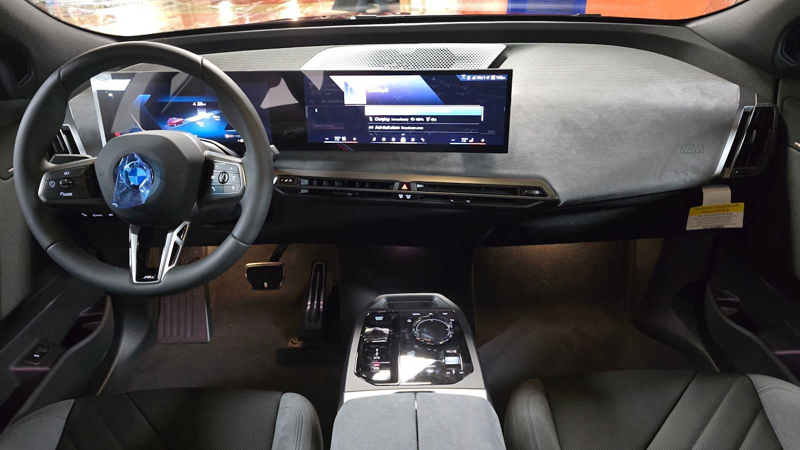 2026 BMW iX xDrive45