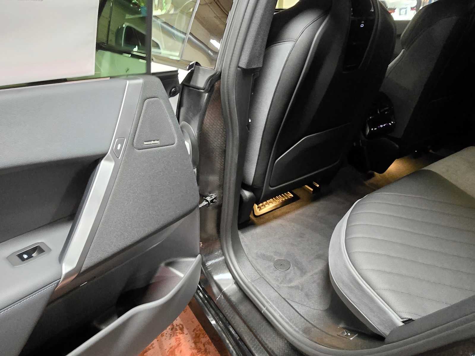 2026 BMW iX xDrive45 xDrive45