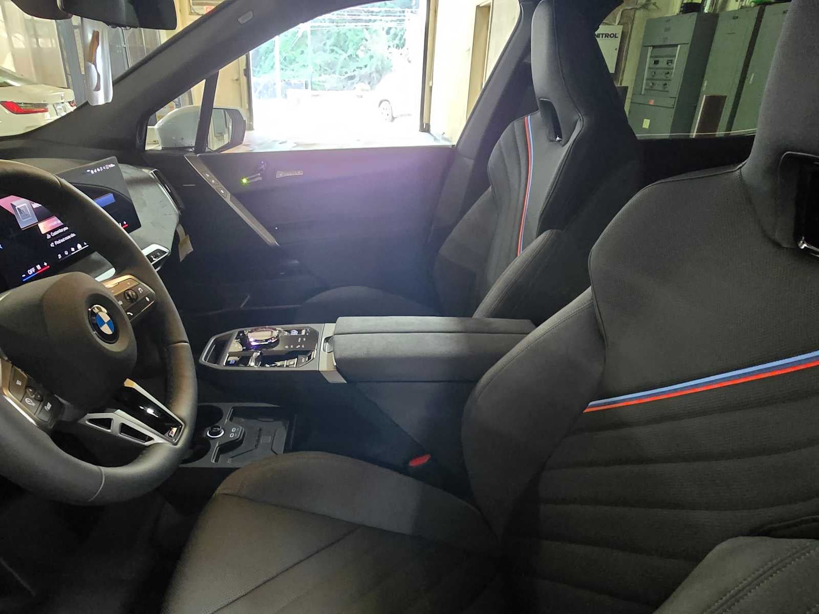 2026 BMW iX xDrive45 xDrive45