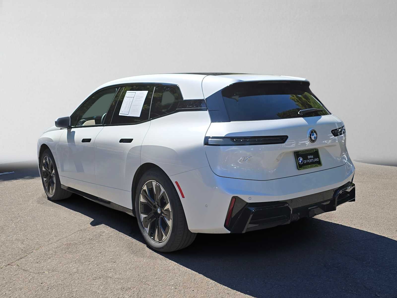 2026 BMW iX xDrive60
