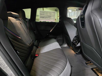 2026 BMW iX xDrive60