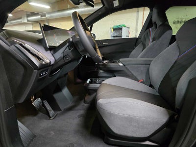 2026 BMW iX xDrive60