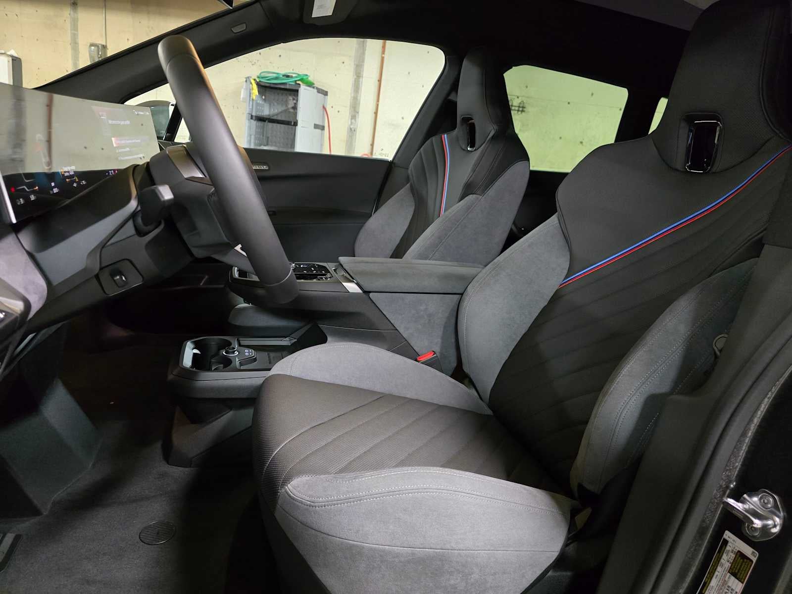 2026 BMW iX xDrive60