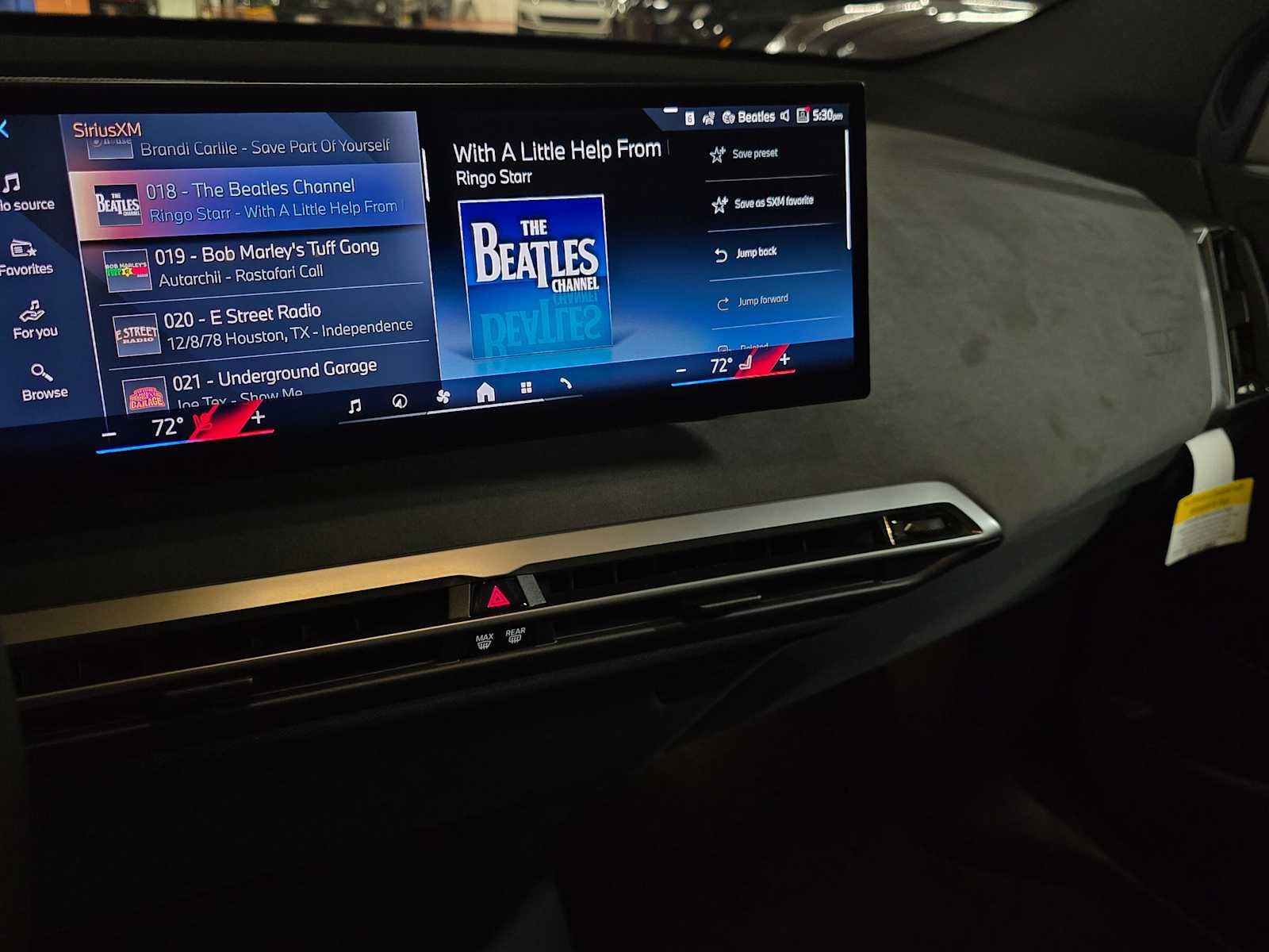 2026 BMW iX xDrive60