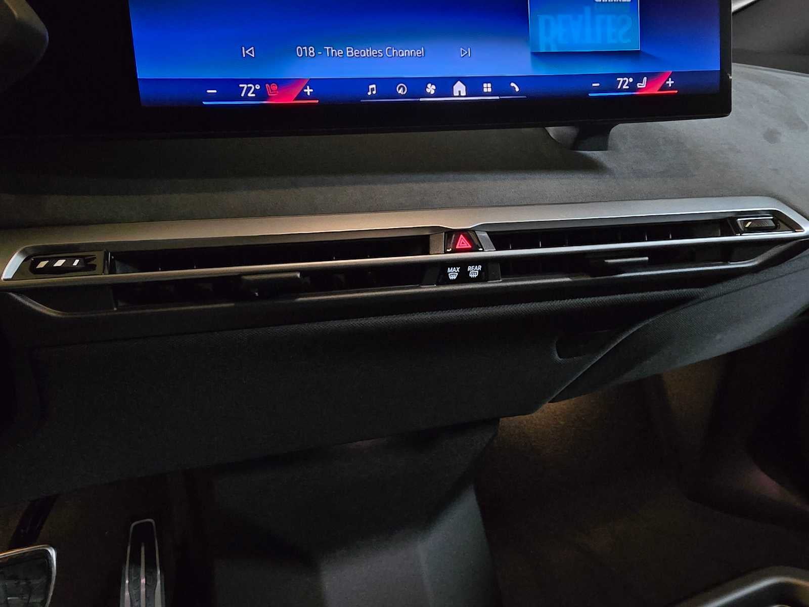 2026 BMW iX xDrive60