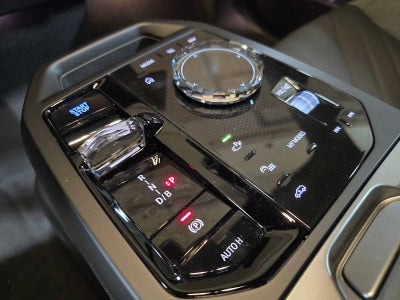 2026 BMW iX xDrive60