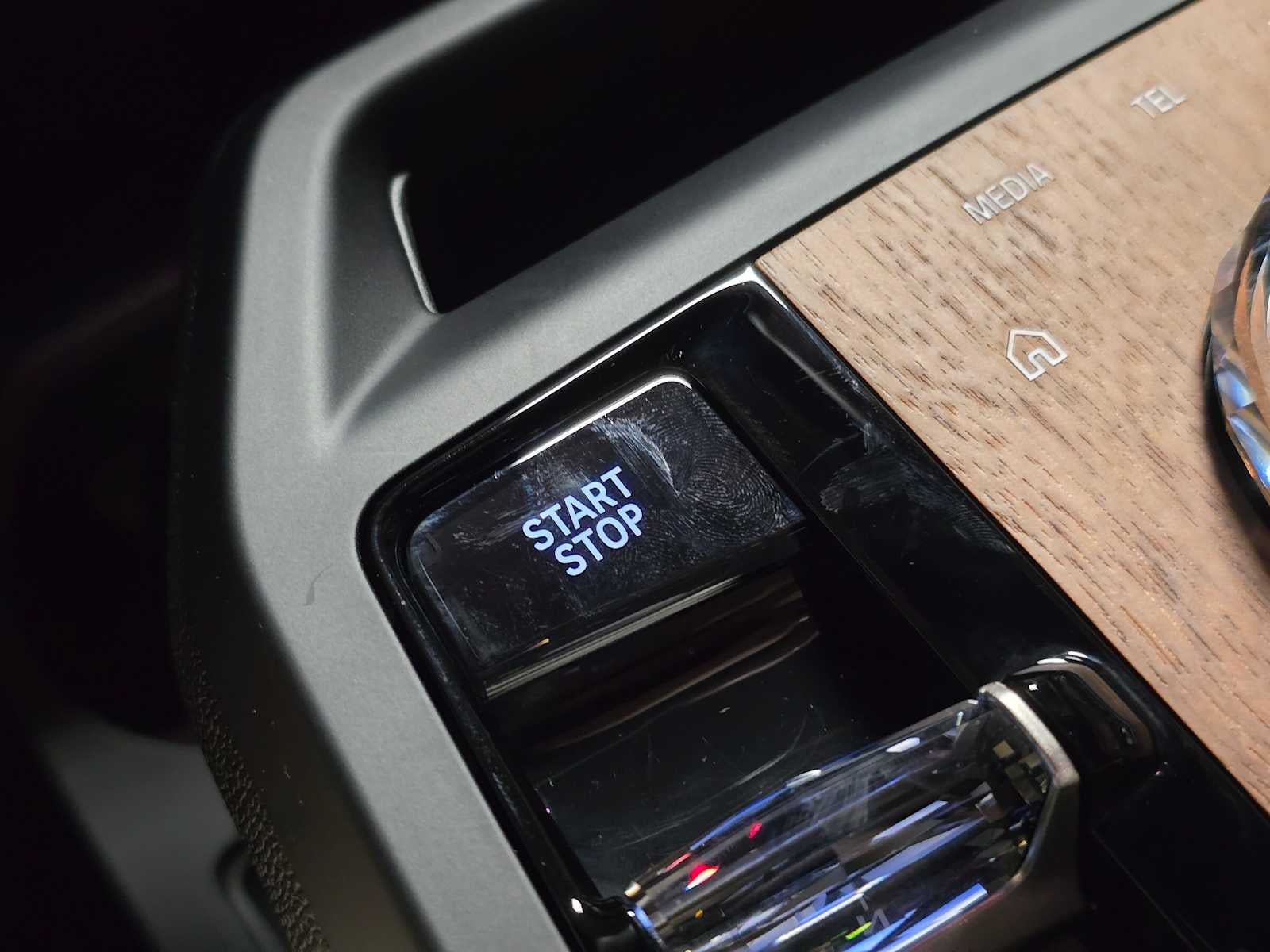 2026 BMW iX xDrive60