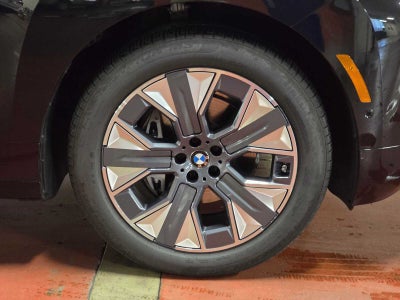 2026 BMW iX xDrive60