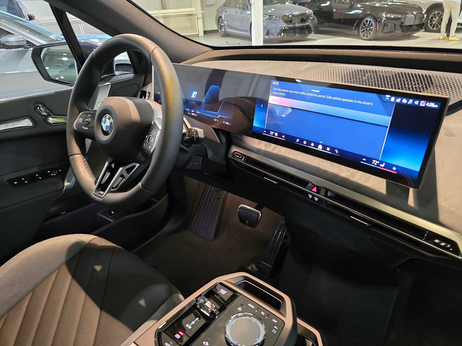 2026 BMW iX xDrive60