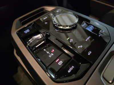 2026 BMW iX xDrive60