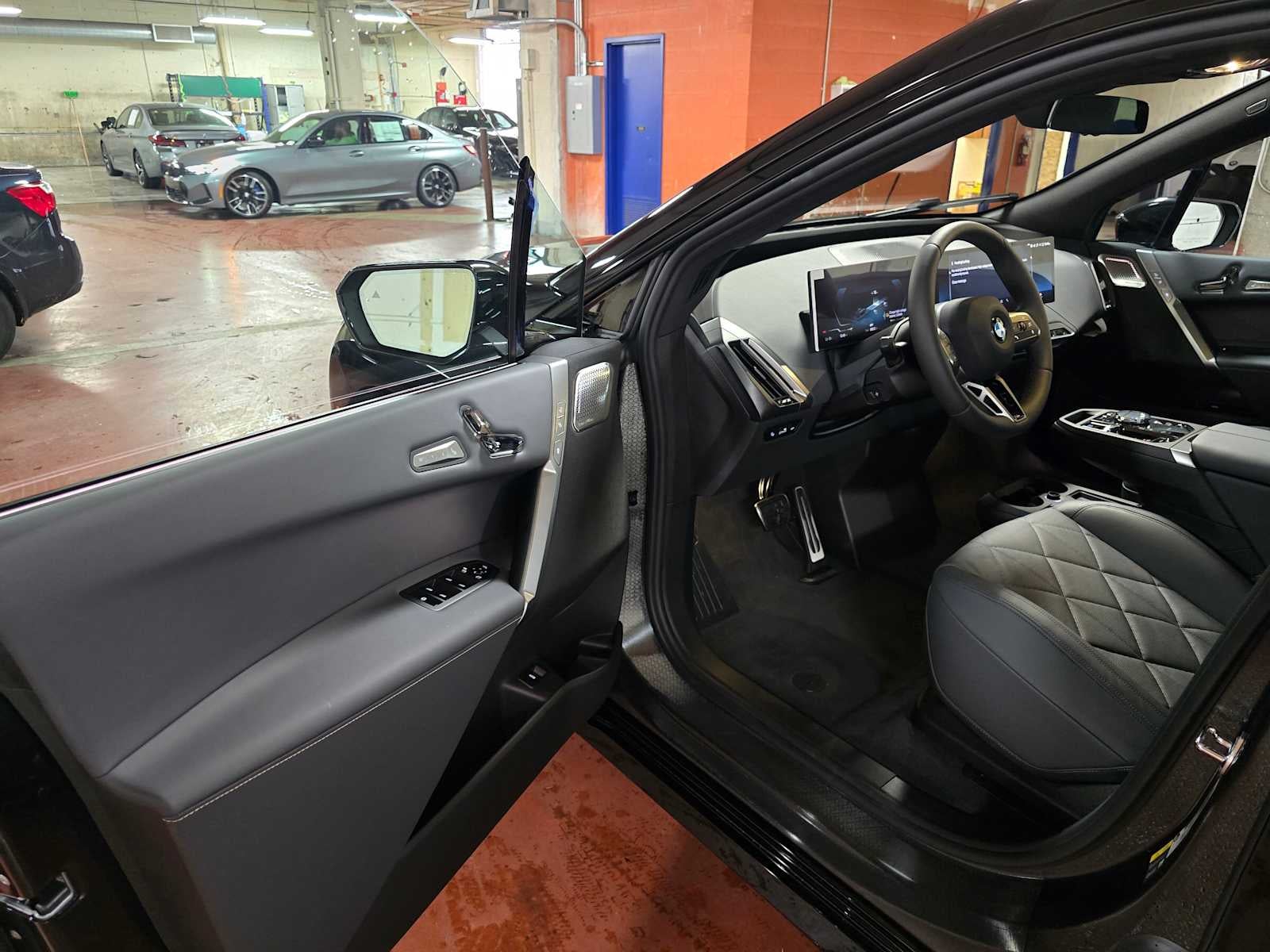 2026 BMW iX xDrive60