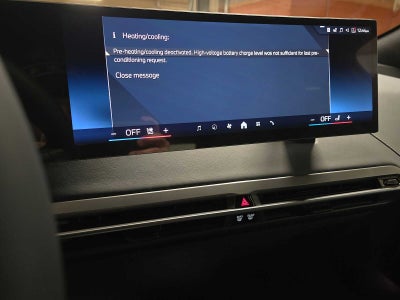 2026 BMW iX xDrive60