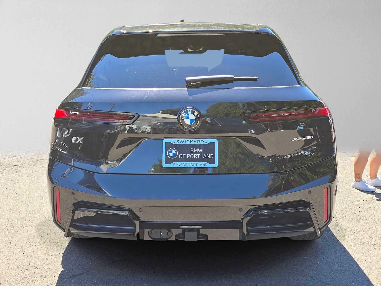 2026 BMW iX xDrive60
