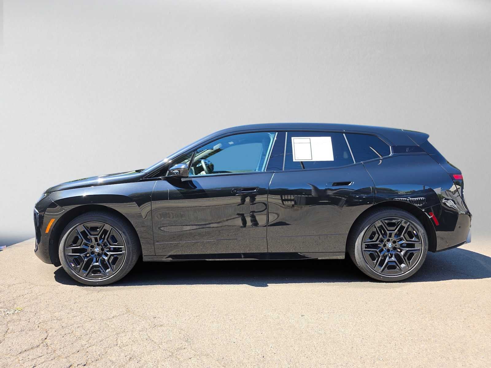 2026 BMW iX xDrive60