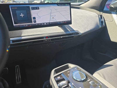 2026 BMW iX xDrive60