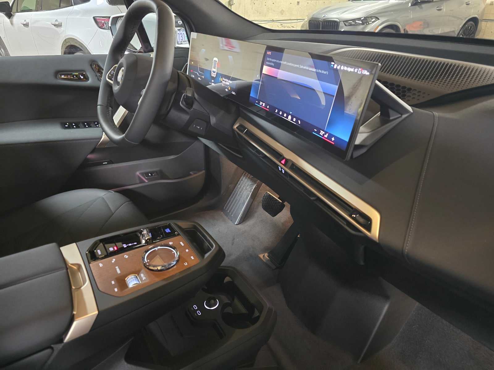 2026 BMW iX xDrive60 xDrive60