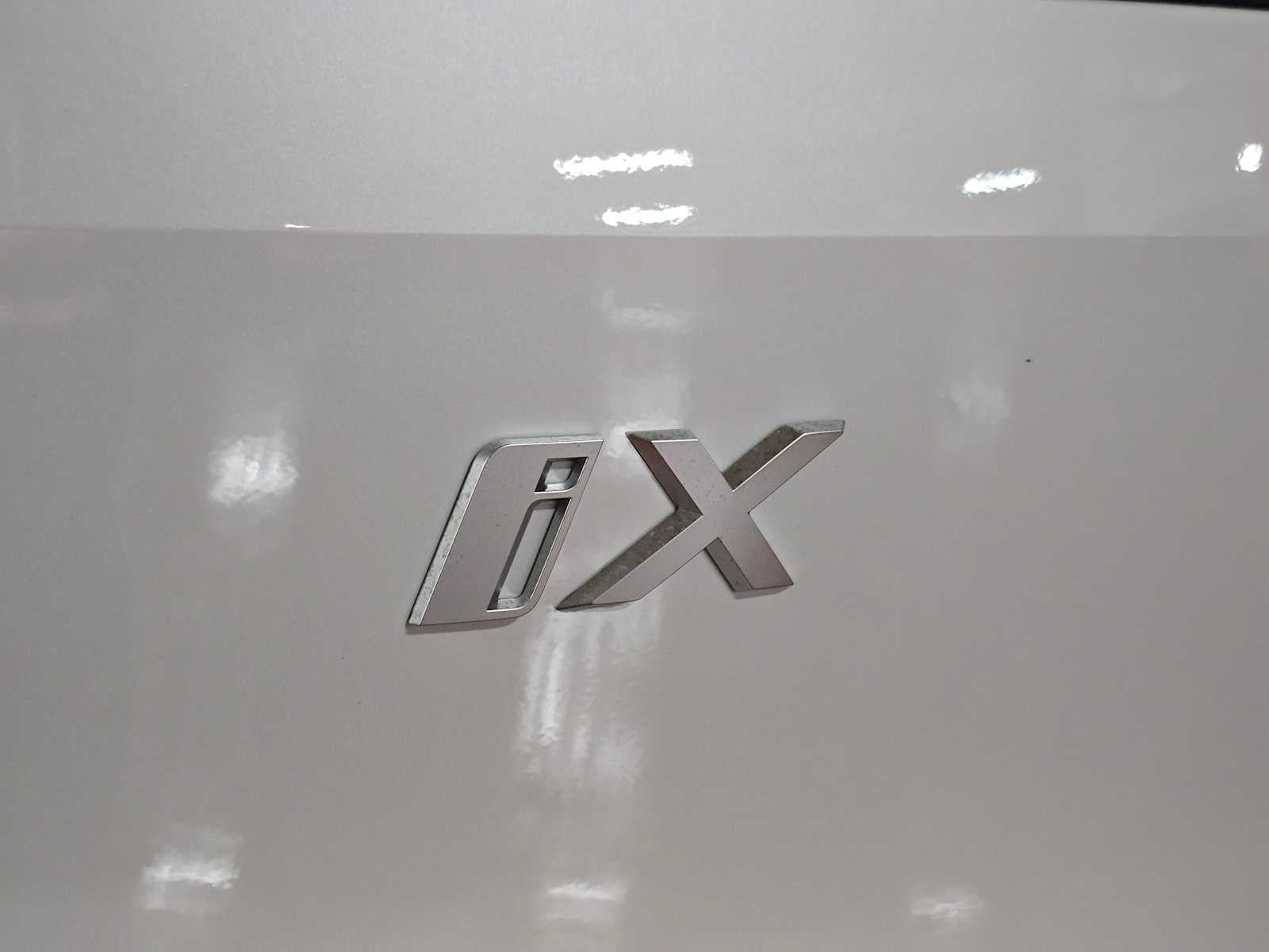 2026 BMW iX xDrive60 xDrive60