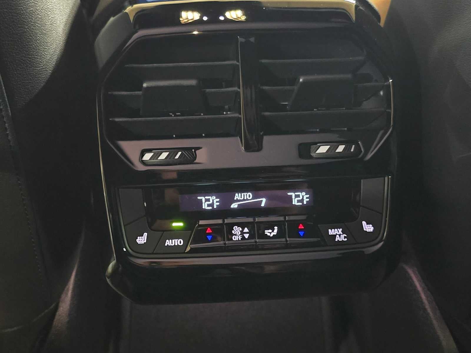 2026 BMW iX xDrive60 xDrive60