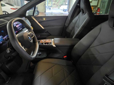 2026 BMW iX xDrive60 xDrive60