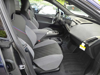 2026 BMW iX xDrive60 xDrive60