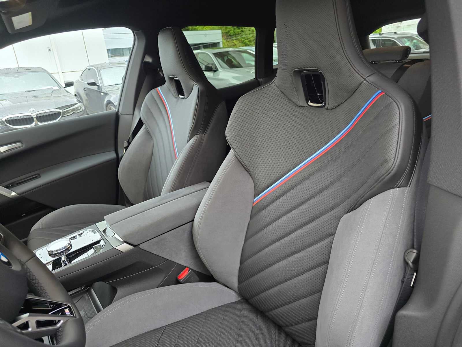 2026 BMW iX xDrive60 xDrive60