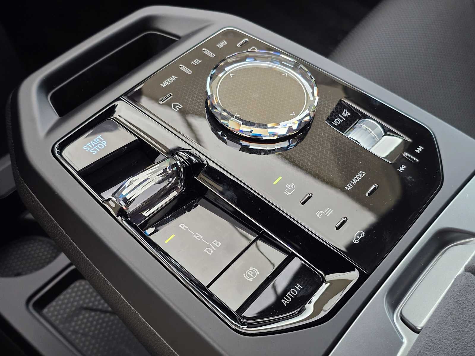 2026 BMW iX xDrive60 xDrive60