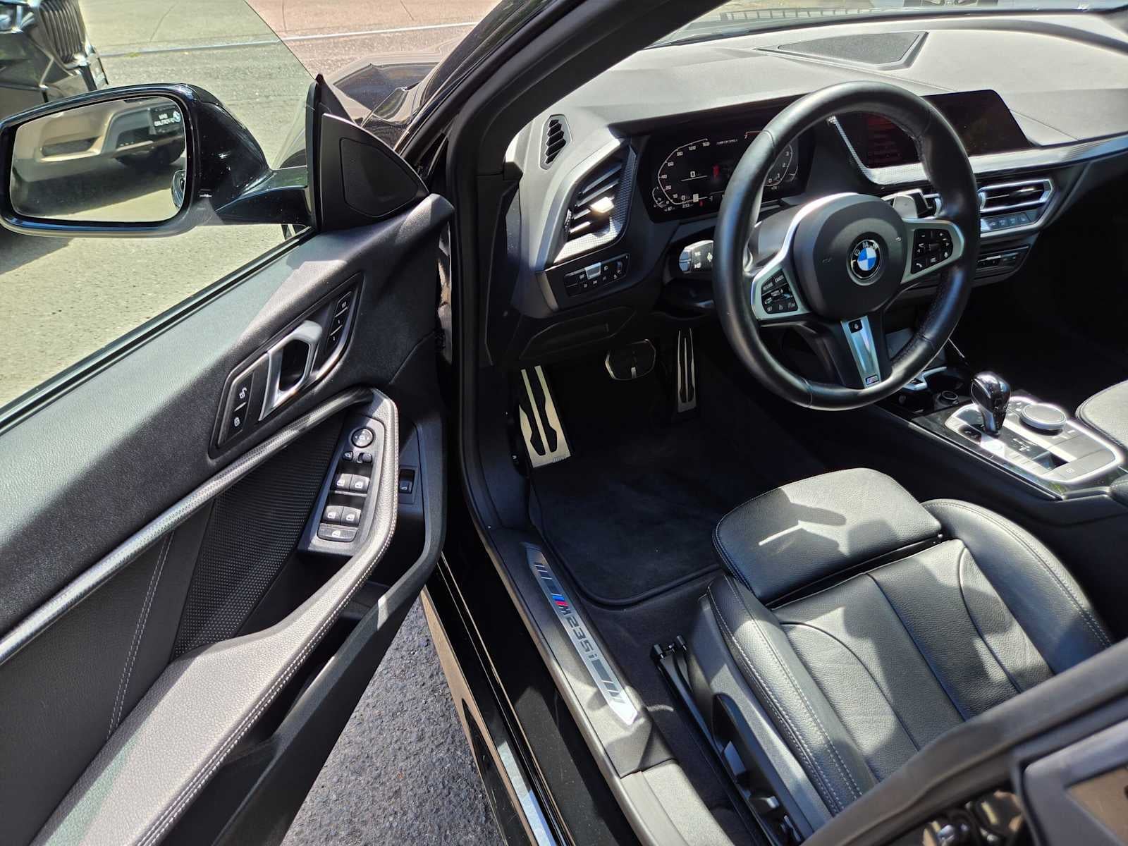 2024 BMW 2 Series M235i - Photo 19