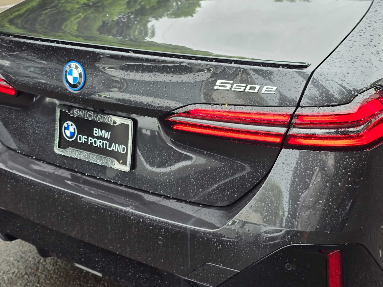 2026 BMW 550e xDrive 550e xDrive