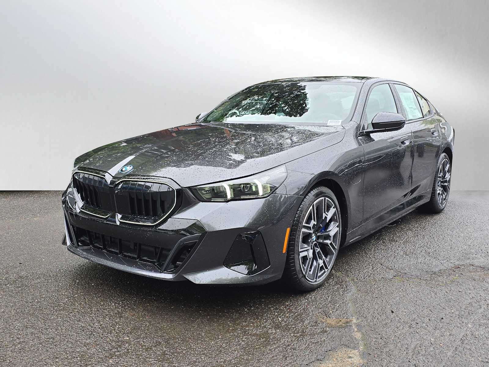 2026 BMW 550e xDrive 550e xDrive