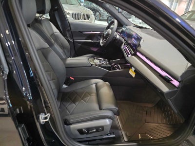 2026 BMW 550e xDrive 550e xDrive