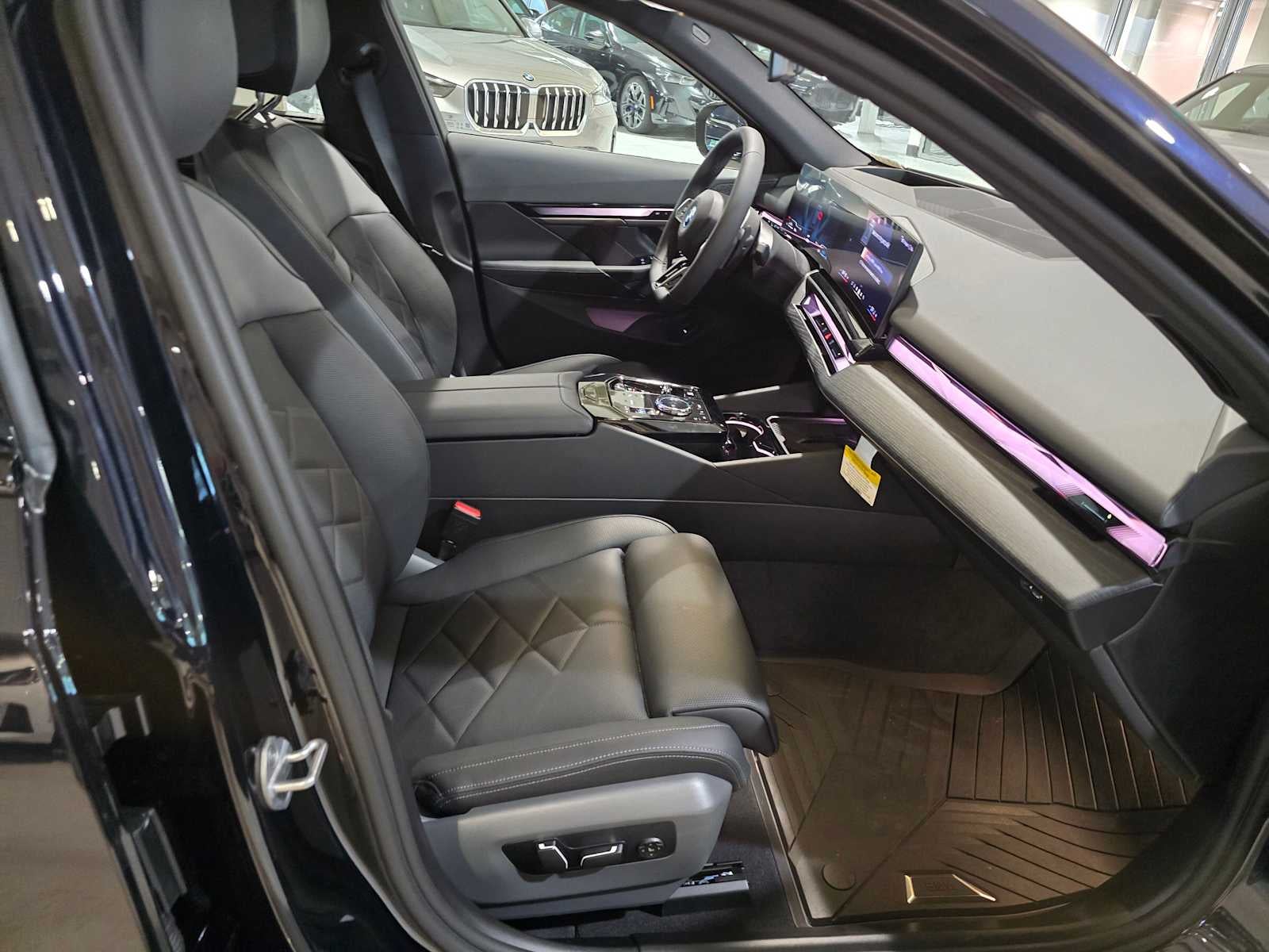 2026 BMW 550e xDrive 550e xDrive