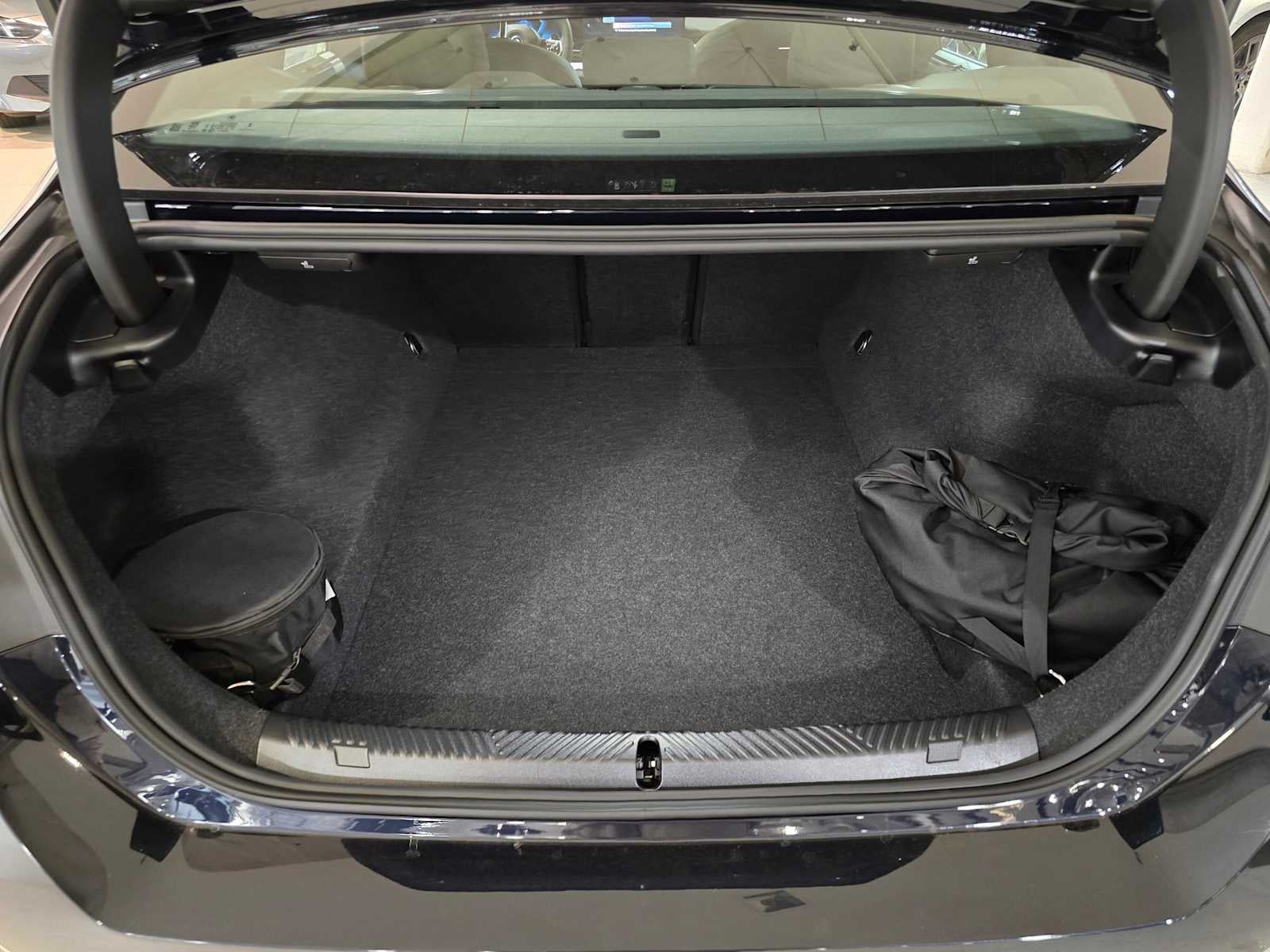 2026 BMW 550e xDrive 550e xDrive