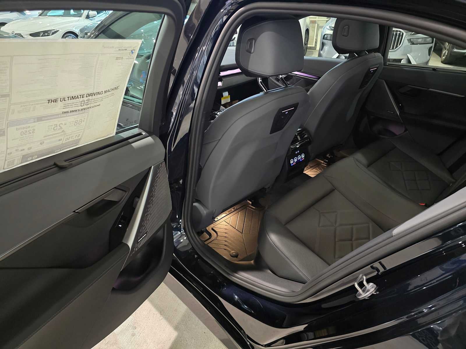 2026 BMW 550e xDrive 550e xDrive