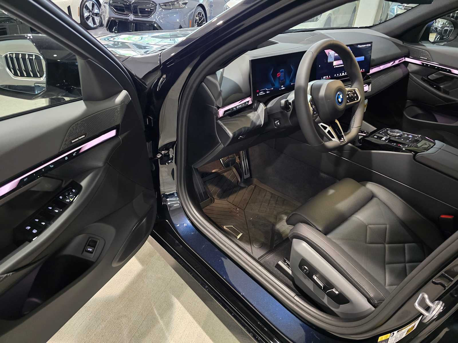 2026 BMW 550e xDrive 550e xDrive