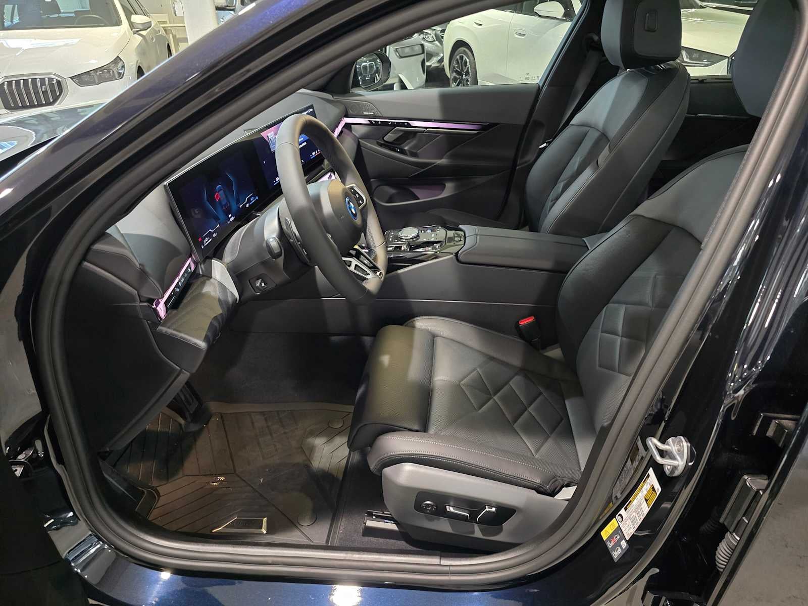 2026 BMW 550e xDrive 550e xDrive