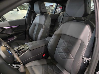 2026 BMW 550e xDrive 550e xDrive