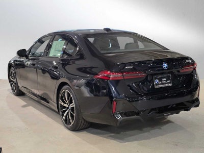 2026 BMW 550e xDrive 550e xDrive