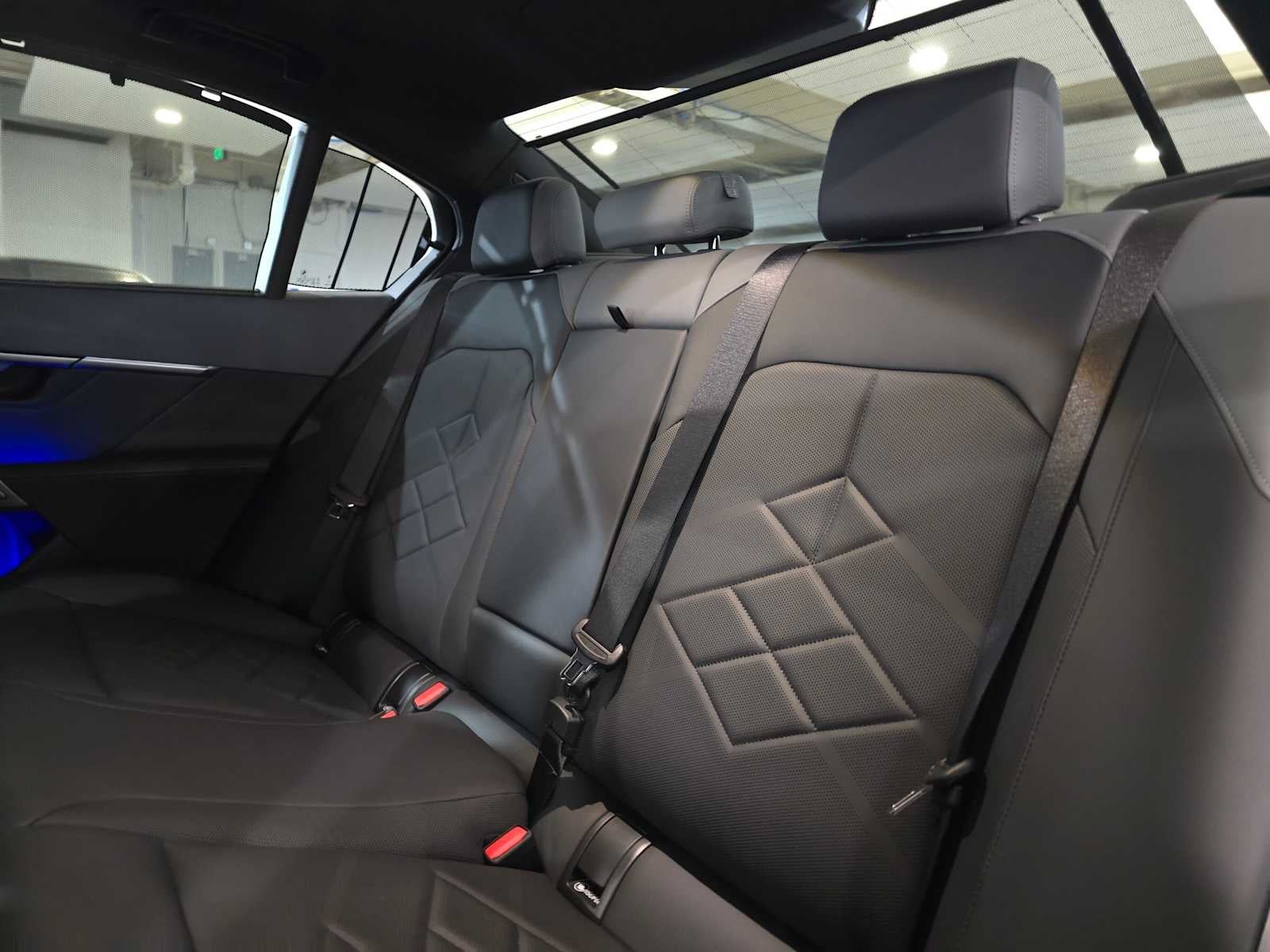 2027 BMW 5 Series 550e xDrive