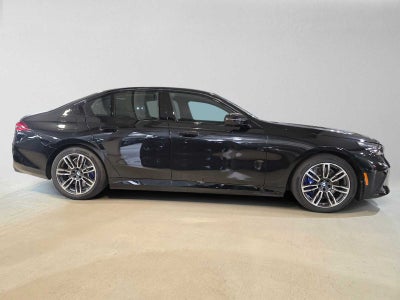 2027 BMW 5 Series 550e xDrive