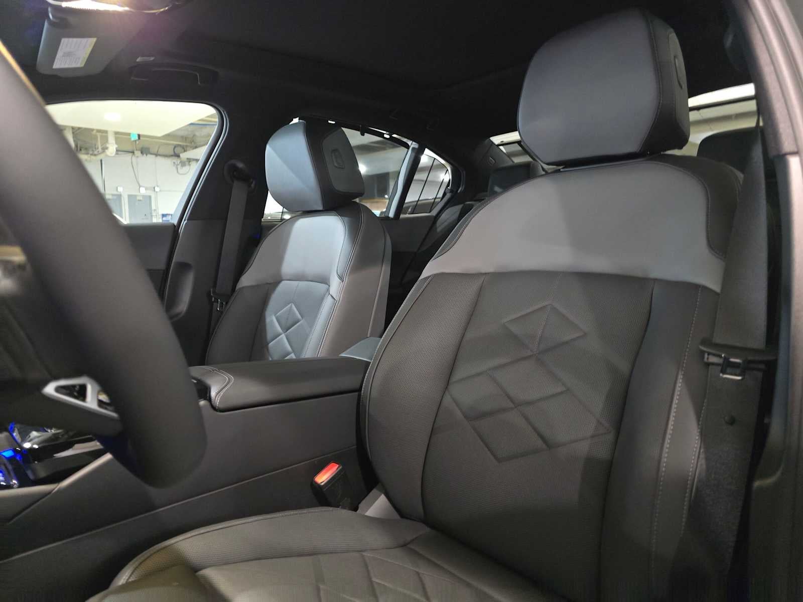 2027 BMW 5 Series 550e xDrive