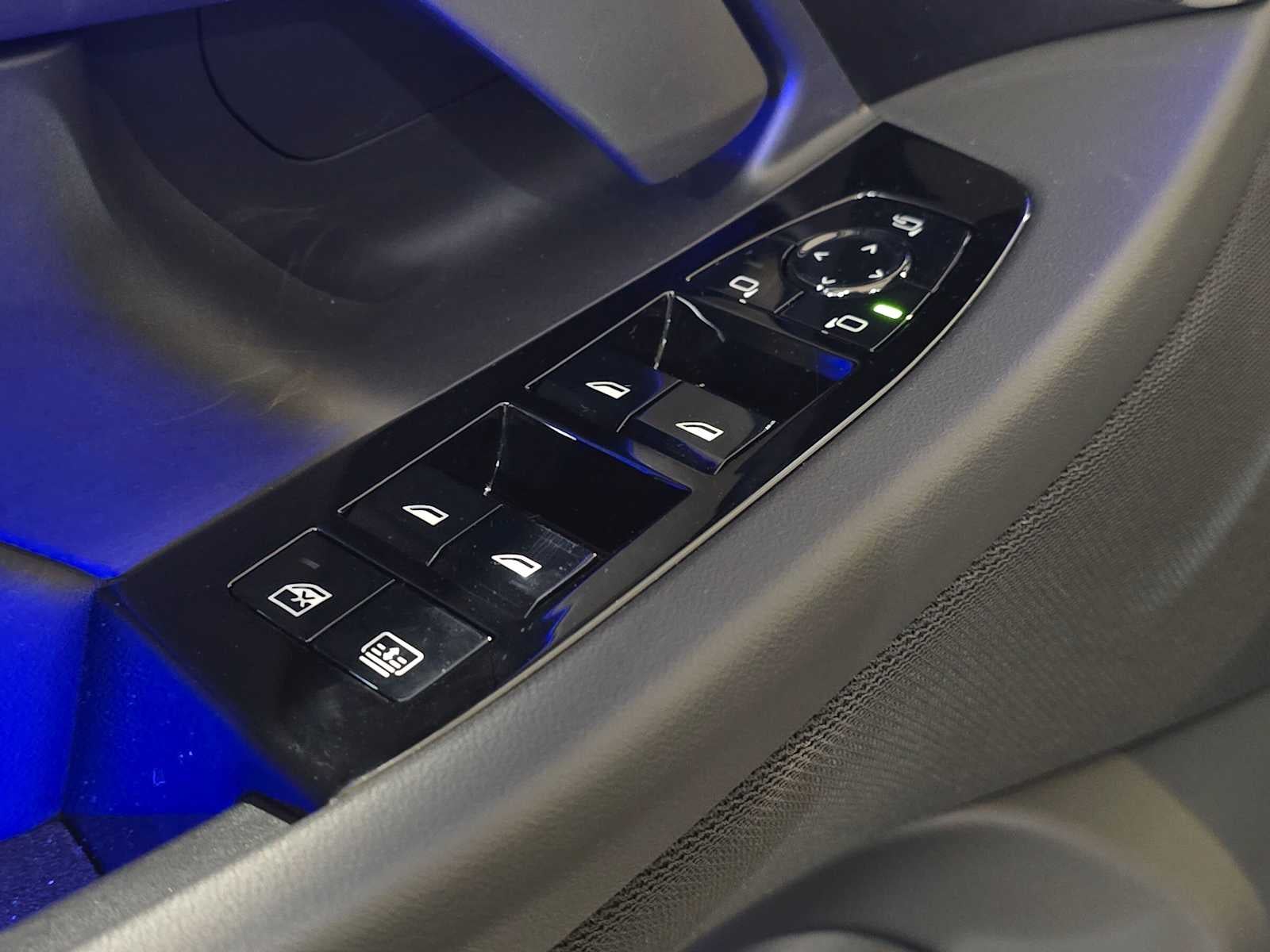 2027 BMW 5 Series 550e xDrive