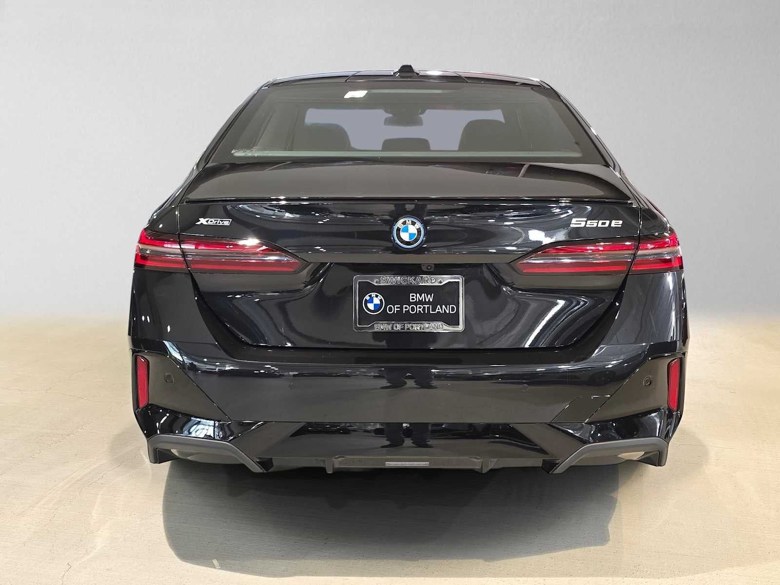 2027 BMW 5 Series 550e xDrive