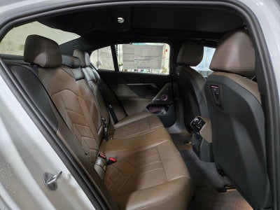 2027 BMW 550e xDrive 550e xDrive