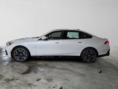 2027 BMW 550e xDrive 550e xDrive