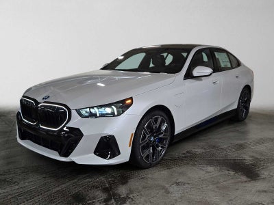 2027 BMW 550e xDrive 550e xDrive