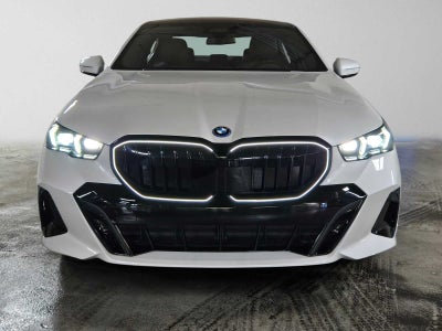 2027 BMW 550e xDrive 550e xDrive