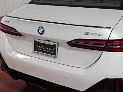 2026 BMW 5 Series 550e xDrive